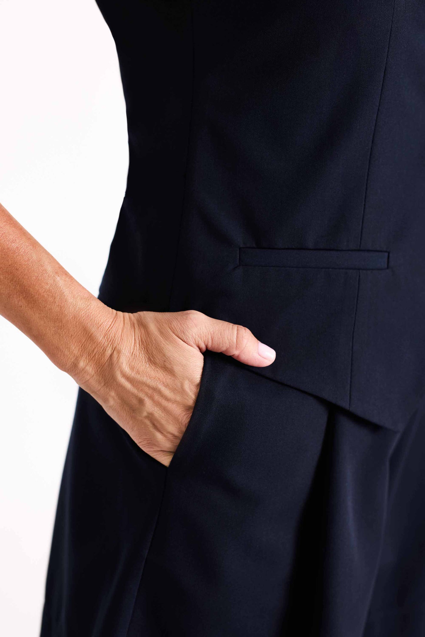 BOND - Short