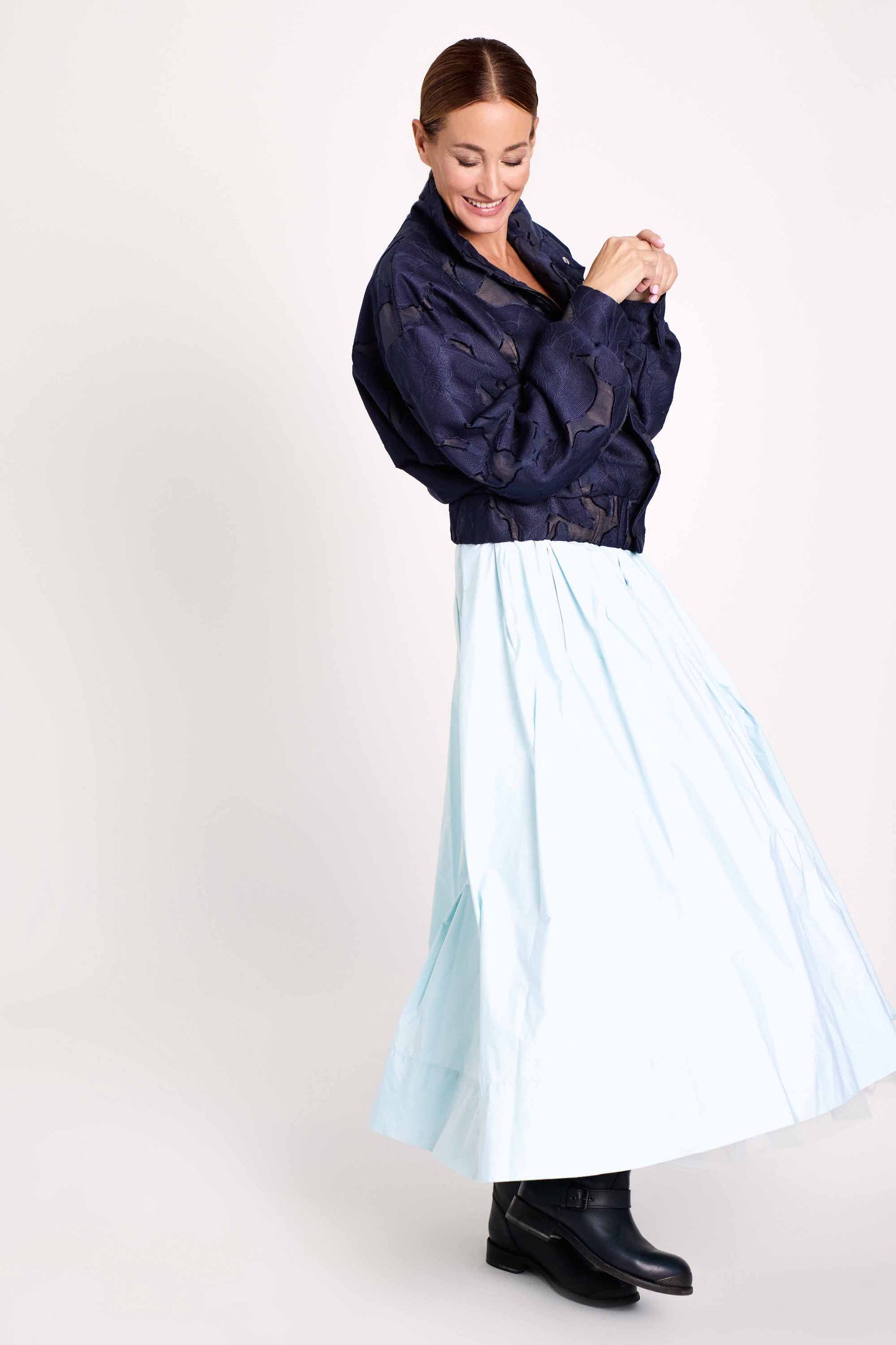 CLOUD 1 - Bomber Dzseki