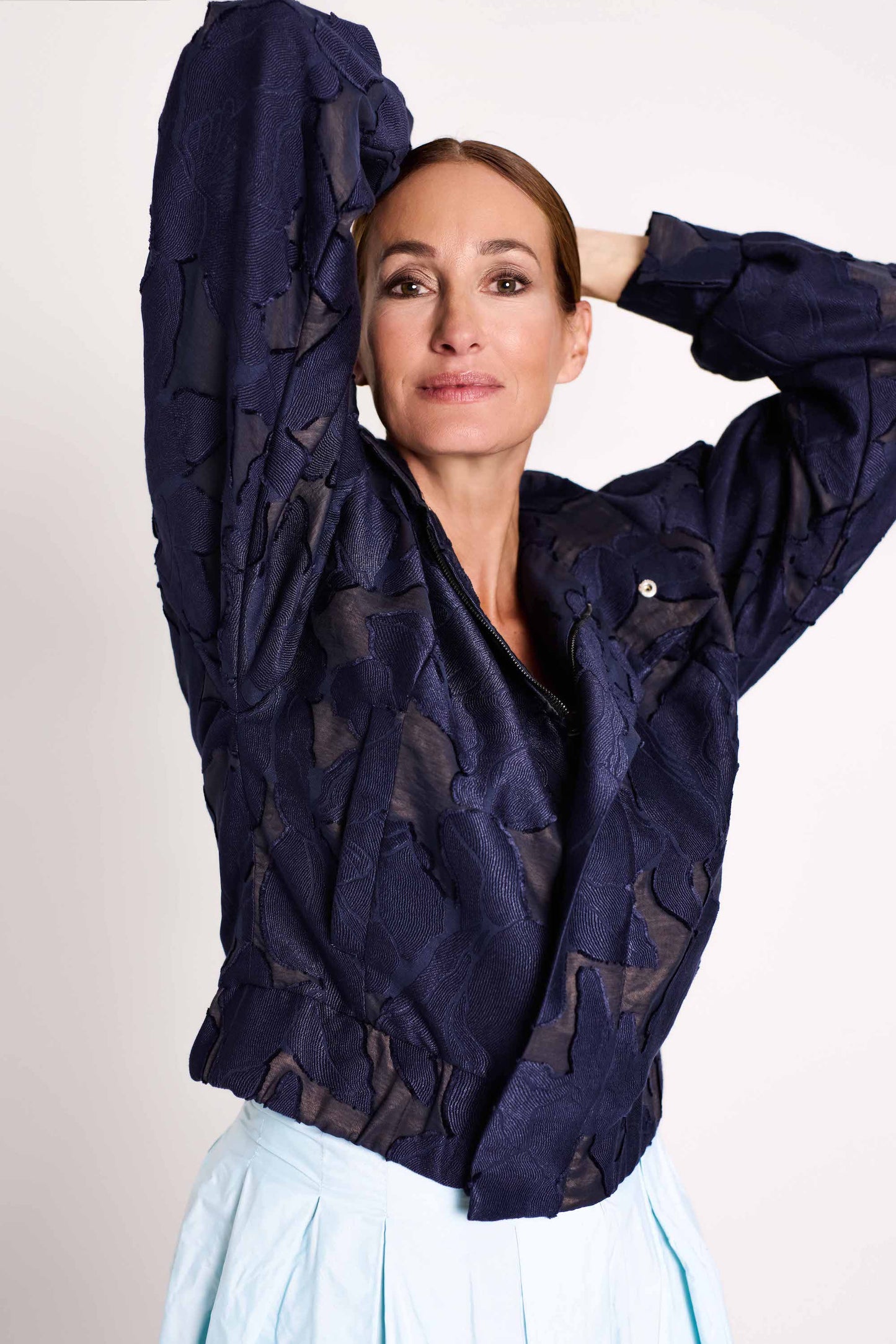 CLOUD 1 - Bomber Dzseki